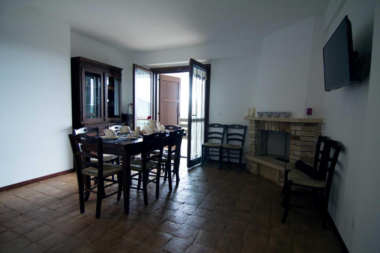 Campo Felice Experience Apartment Rocca di Cambio Luaran gambar